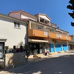 公寓 Natura 6 梅杜林